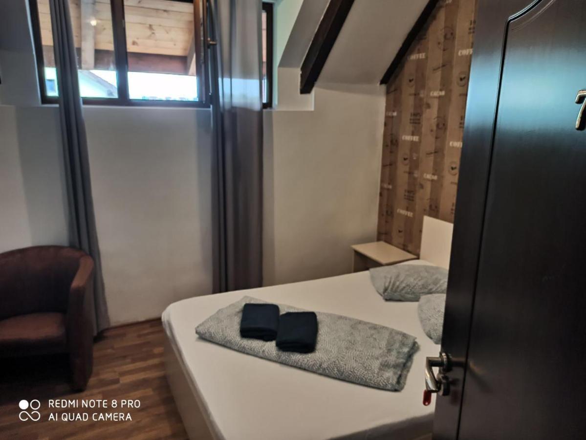 Quik Otel Braşov Dış mekan fotoğraf